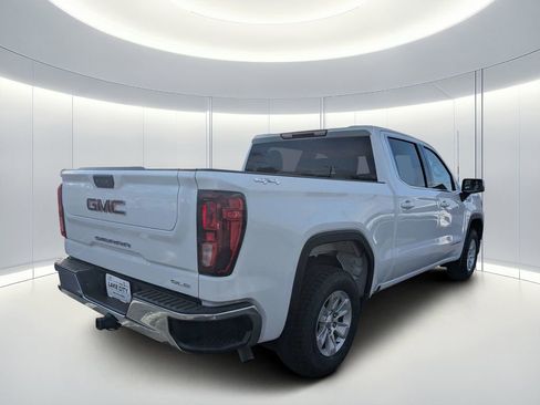 Used 2024 GMC Sierra 1500 SLE AWD/4WD image 4