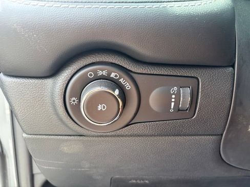 Used 2023 Dodge Durango SRT AWD/4WD image 21