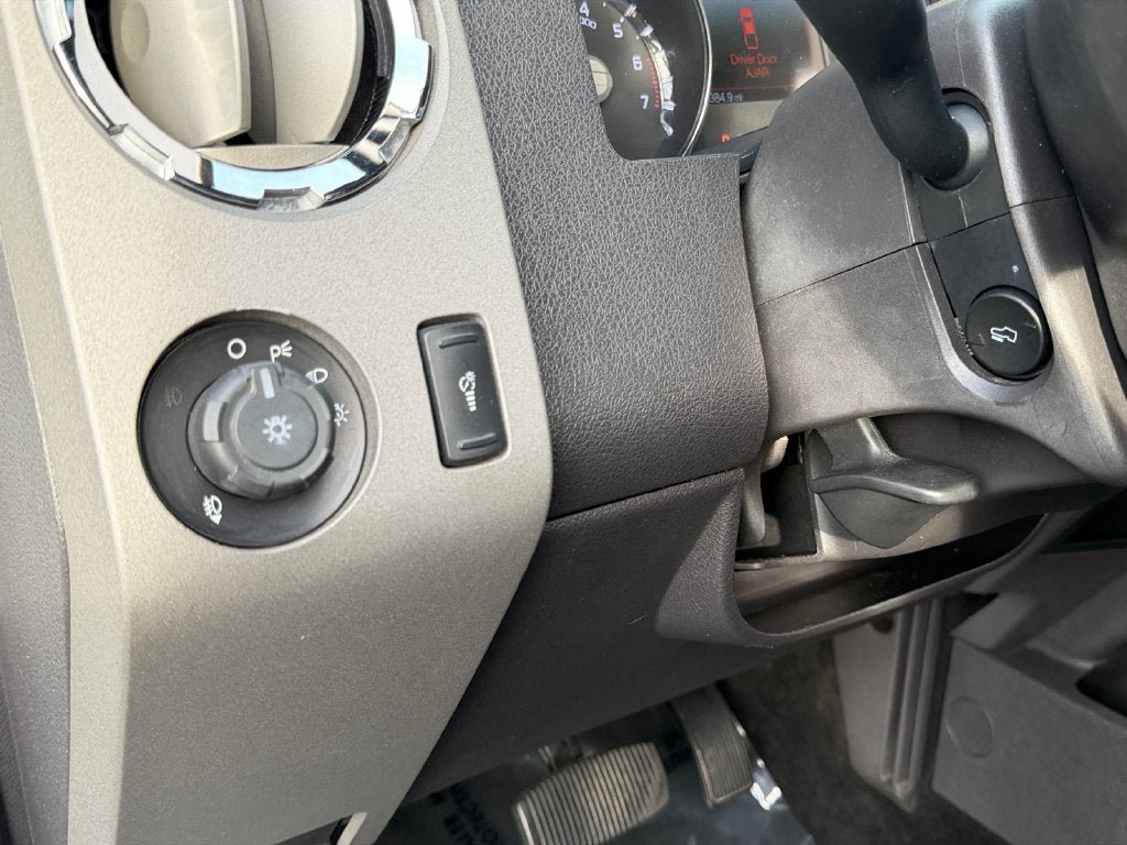 Used 2012 Ford F250 Lariat w/ Lariat Interior Pkg AWD/4WD image 20