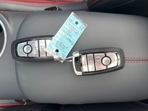 Used 2025 Ford Mustang Premium RWD image 34