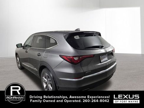 Used 2024 Acura MDX SH-AWD image 9