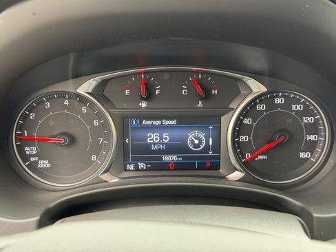 Used 2023 GMC Terrain SLE w/ Driver Convenience Package image 18