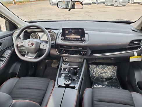 New 2026 Nissan Rogue SV image 15