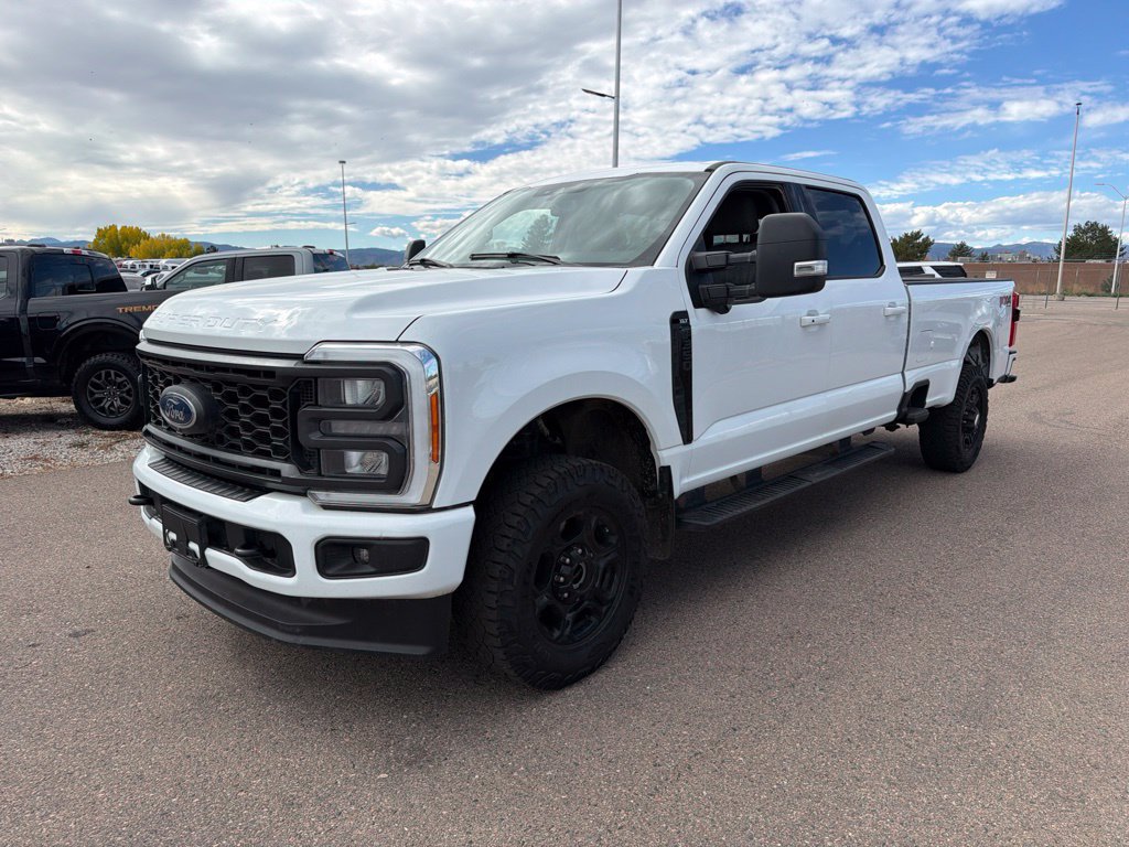 Used 2023 Ford F350 XLT w/ XLT Premium Package AWD/4WD image 3