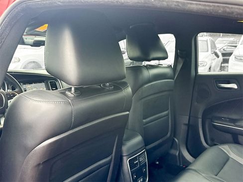 Used 2015 Dodge Charger R/T w/ Plus Group image 28