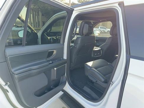 New 2026 Ford Expedition Max Platinum w/ Stealth Appearance Package image 9