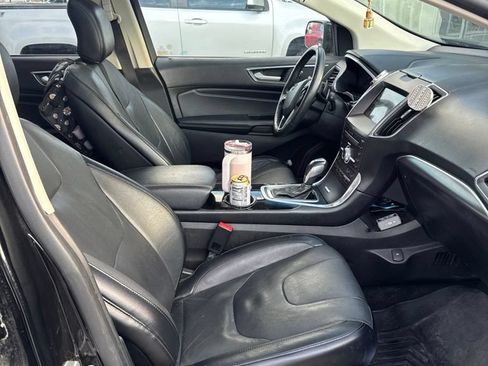 Used 2018 Ford Edge Titanium w/ Equipment Group 301A FWD image 14