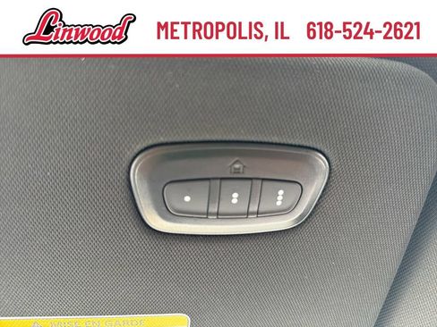 Used 2024 Jeep Wagoneer Series II AWD/4WD image 38
