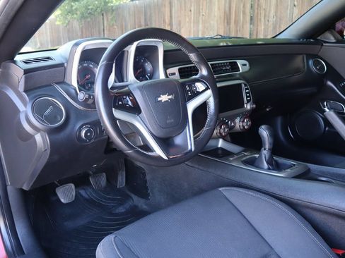 Used 2014 Chevrolet Camaro LT RWD image 15
