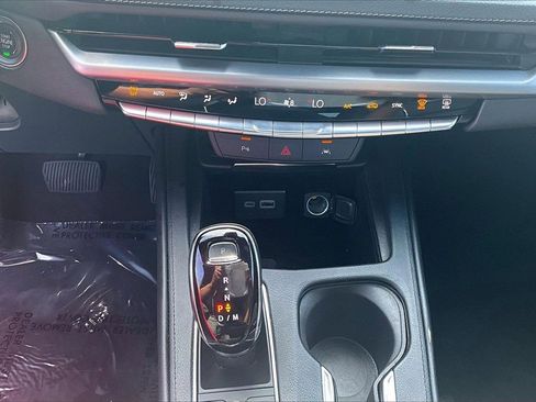 Certified 2025 Cadillac XT4 Premium Luxury image 15