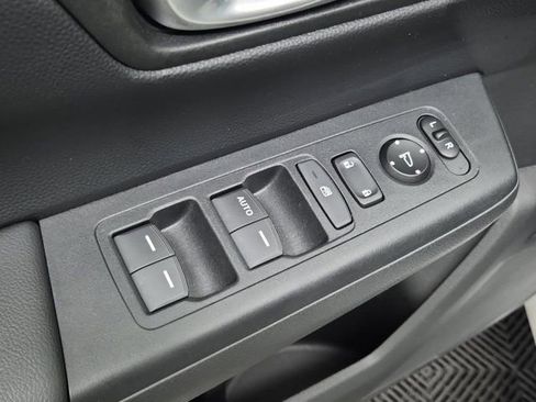 Certified 2023 Honda CR-V LX image 18