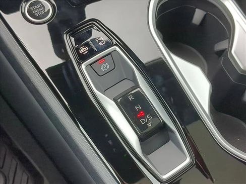 New 2026 Audi A6 Premium Plus image 17