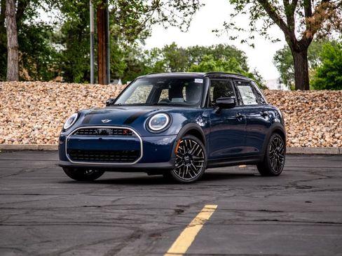 New 2026 MINI Cooper S FWD image 1
