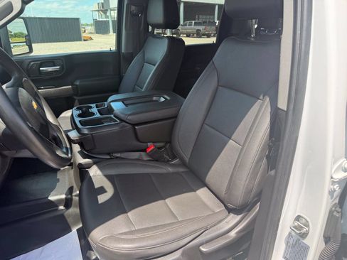 Used 2024 Chevrolet Silverado 2500 W/T w/ WT Convenience Package AWD/4WD image 16