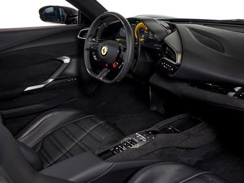 Used 2025 Ferrari 296 GTS RWD image 46