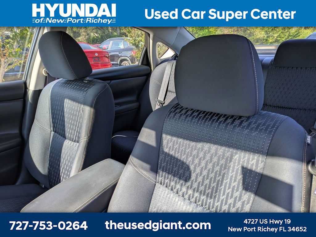 Used 2017 Nissan Altima 2.5 S w/ Power Driver Seat Package FWD image 3