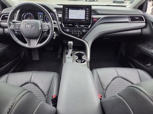 Used 2024 Toyota Camry SE FWD image 13