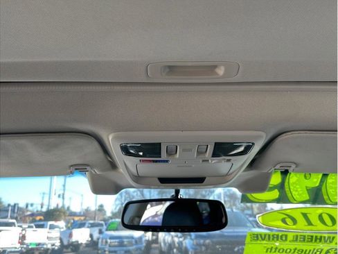 Used 2016 Subaru Outback 2.5i Limited image 19