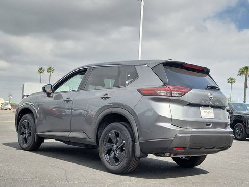New 2026 Nissan Rogue SV FWD image 2
