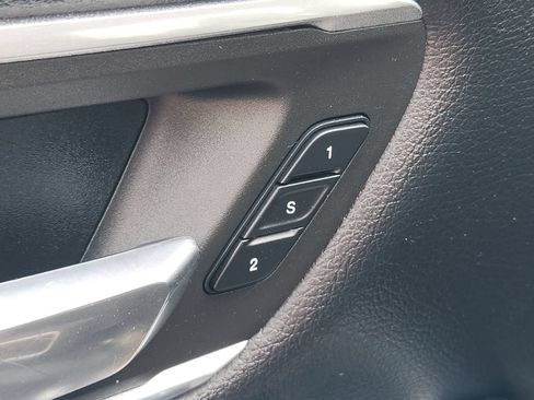 Used 2021 RAM 1500 Laramie w/ Sport Appearance Package AWD/4WD image 17