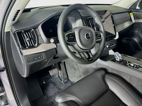 New 2026 Volvo XC90 T8 Ultra w/ Protection Package AWD/4WD image 9