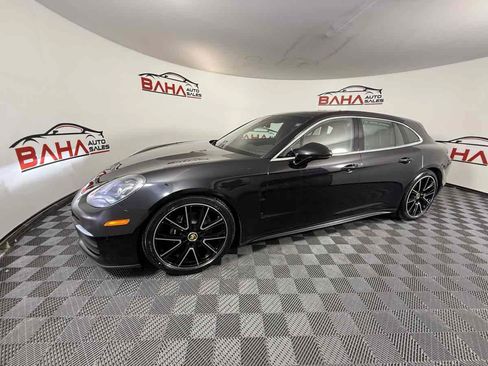 Used 2022 Porsche Panamera 4 w/ Premium Package AWD/4WD image 5