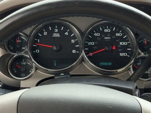 Used 2013 Chevrolet Silverado 1500 LT image 16