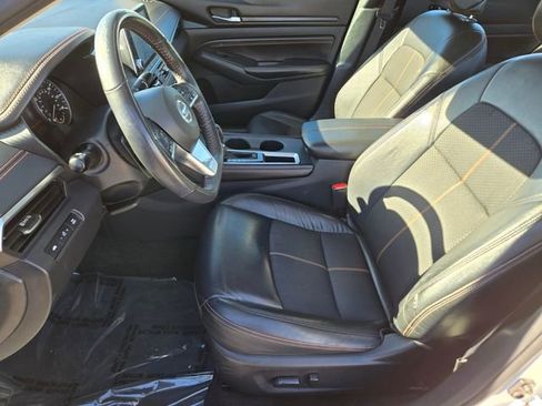 Used 2022 Nissan Altima 2.5 SR image 10