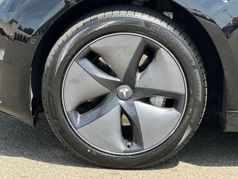 Used 2019 Tesla Model 3 Standard Range RWD image 28