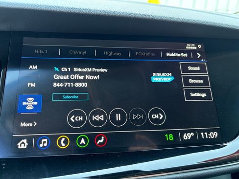 Certified 2023 Buick Envision Avenir image 25