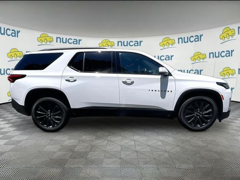 Used 2023 Chevrolet Traverse RS AWD/4WD image 9