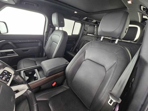 Used 2024 Land Rover Defender 110 S AWD/4WD image 21