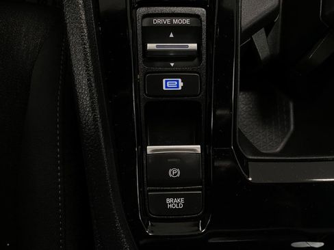 Used 2025 Honda Accord Sport image 25