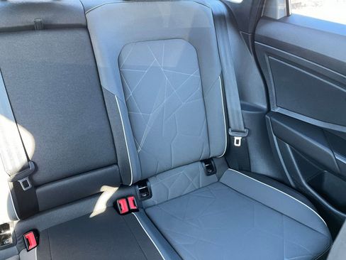 Used 2025 Volkswagen Jetta Sport image 33