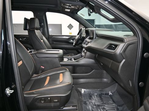 Used 2022 GMC Yukon XL AT4 w/ AT4 Premium Package image 64