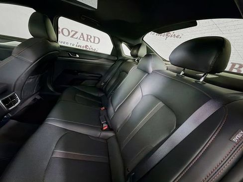 Used 2023 Kia K5 GT w/ GT1 Package FWD image 30