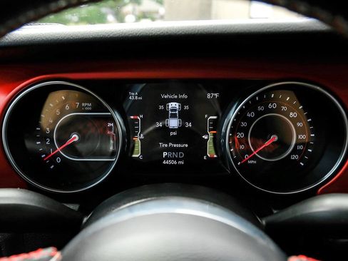 Used 2020 Jeep Gladiator Rubicon AWD/4WD image 20