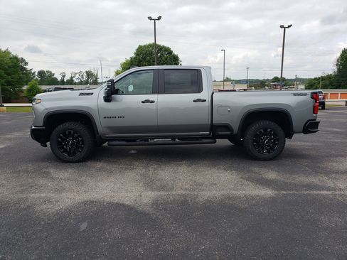 New 2026 Chevrolet Silverado 2500 LT w/ Trail Boss Package AWD/4WD image 6