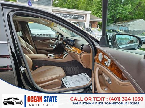 Used 2020 Mercedes-Benz E 350 4MATIC Sedan image 13