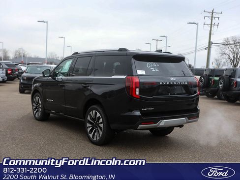 New 2026 Ford Expedition Platinum w/ Driver's Package image 5