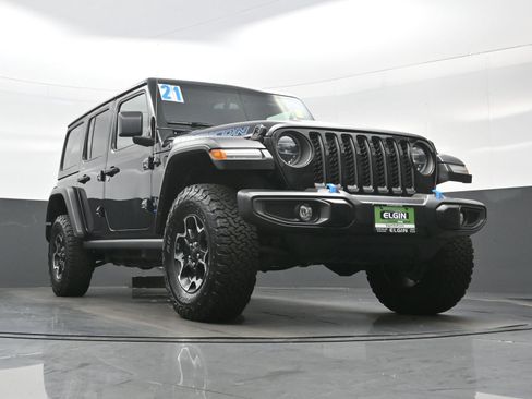 Used 2021 Jeep Wrangler Unlimited Rubicon 4xe w/ Cold Weather Group AWD/4WD image 33
