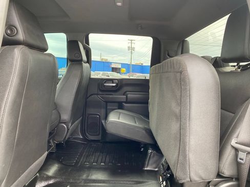 Used 2023 Chevrolet Silverado 3500 W/T w/ Gooseneck/5TH Wheel Package AWD/4WD image 15