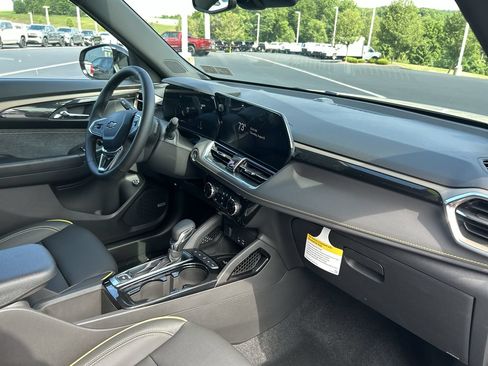 New 2026 Chevrolet TrailBlazer ACTIV w/ Convenience Package AWD/4WD image 15