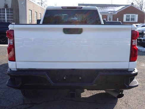 Used 2024 Chevrolet Silverado 2500 Custom w/ Custom Value Package AWD/4WD image 9