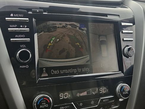 Used 2020 Nissan Murano SL w/ Moonroof Package image 21