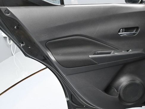 Used 2023 Nissan Kicks SV image 37