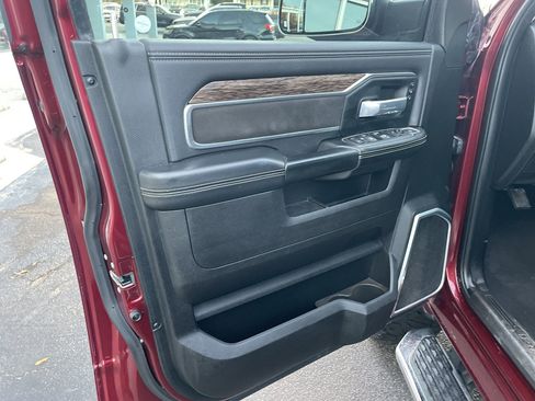 Used 2021 RAM 2500 Laramie image 13