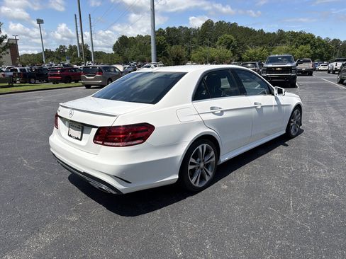 Used 2016 Mercedes-Benz E 350 Sedan w/ Premium Package image 5