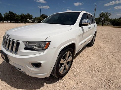 Used 2014 Jeep Grand Cherokee Overland AWD/4WD image 3