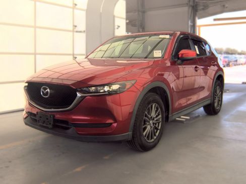 Used 2017 MAZDA CX-5 Touring FWD image 1